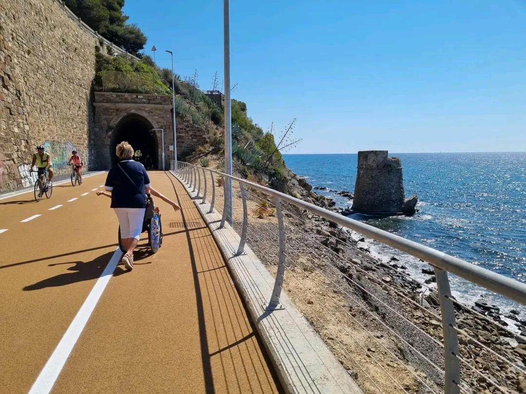 Mansarda Mare Bella Vista Citra Zero Zero Ottanta Trentuno Lt O738 Διαμέρισμα Imperia Εξωτερικό φωτογραφία